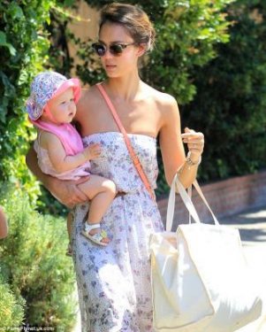 Doğallık ikonu Jessica Alba