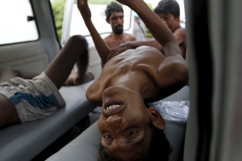 Endonezya 582 Rohingyalı göçmeni kabul etti