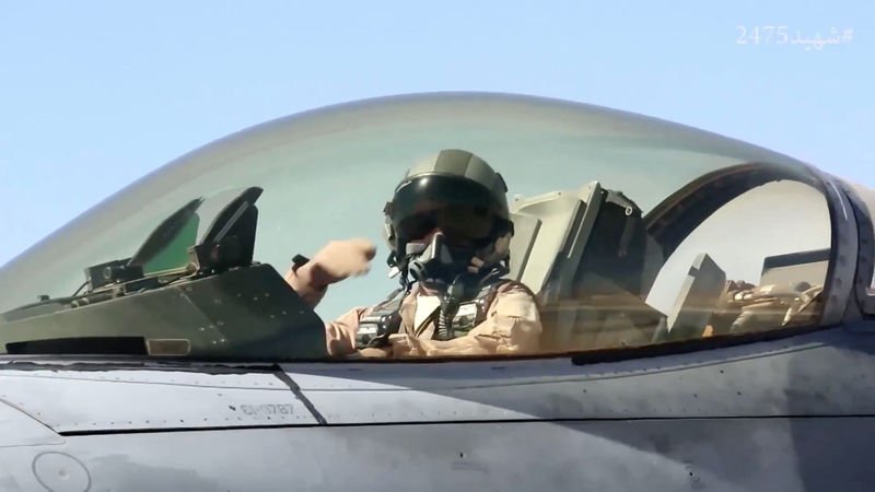 Ürdün intikam mesajı yazdığı bombalarla IŞİD'i vurdu