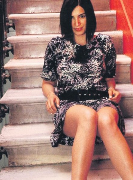 Başak Sayan Amerika'da sürpriz bir nikahla evlendi 