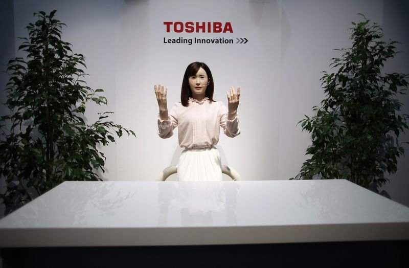 Toshiba ilk geyşa robotunu tanıttı