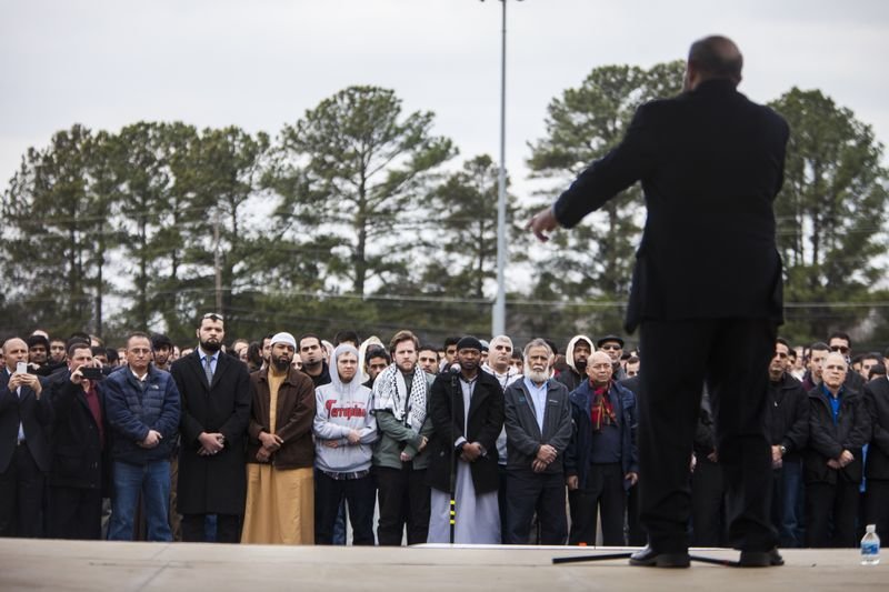 ABD'de öldürülen 3 Müslüman genç toprağa verildi