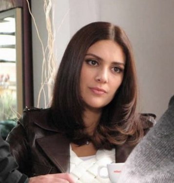 Bergüzar Korel eşi Halit Ergenç'e olan aşkını anlattı