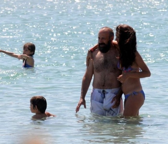 Bergüzar Korel'i ağlatan sürpriz