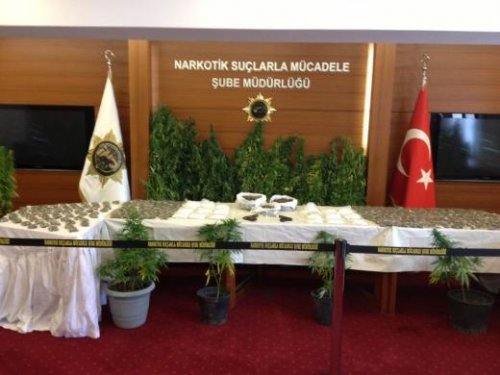 Eray Özbal uyuşturucuyu evde yetiştirmiş