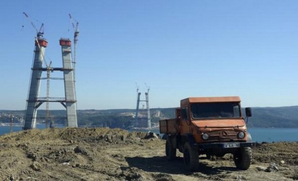 3. Köprü'de kuleler eşitlendi