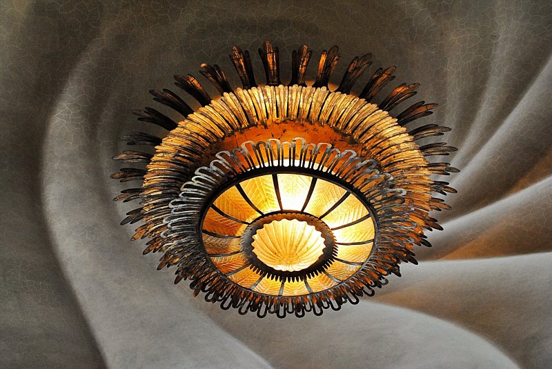 Barselona'nın en ilginç yapısı: Casa Batllo