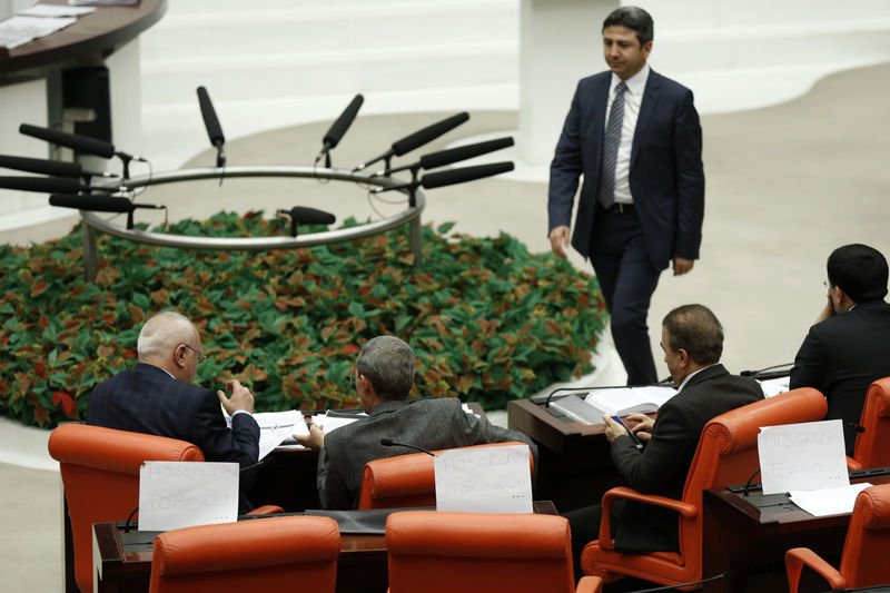 Meclis Genel Kurulu'nda yapılan oylamadan görüntüler