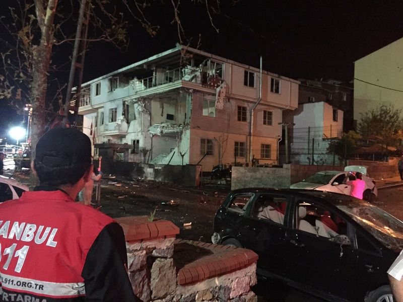 Sultanbeyli'de polis merkezine saldırı