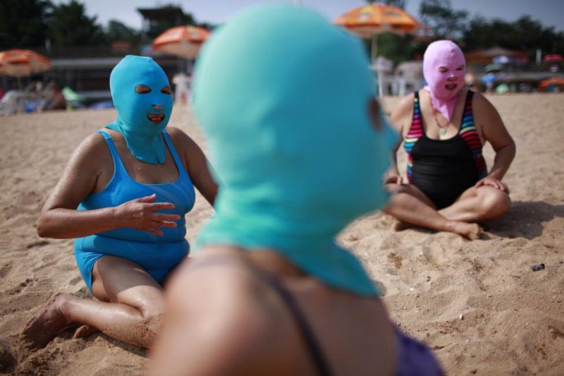 Çin'de face-kini modası başladı