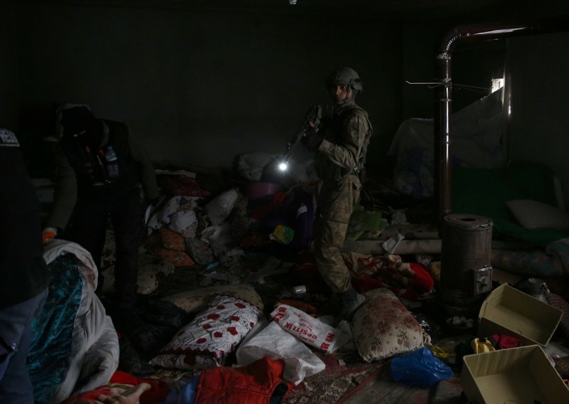 Cizre'de operasyonlar devam ediyor