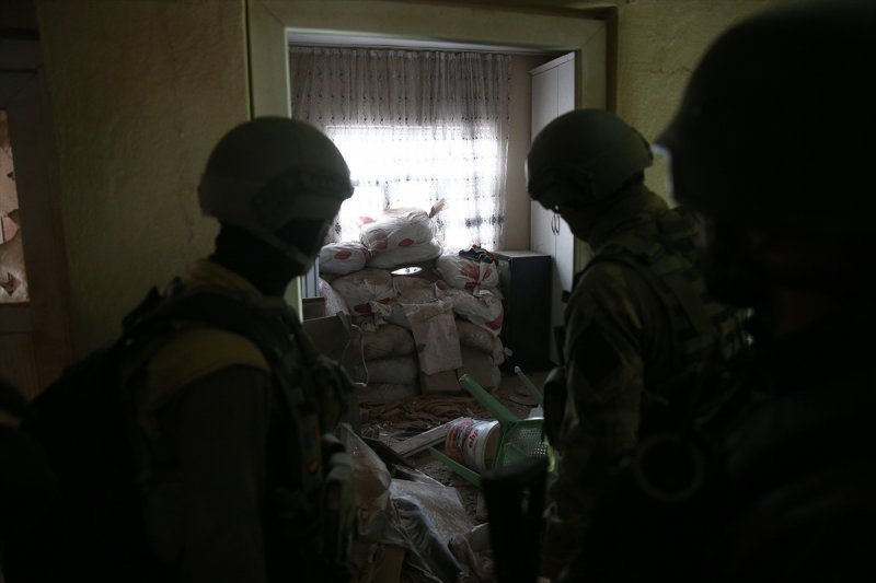 Cizre'de operasyonlar devam ediyor