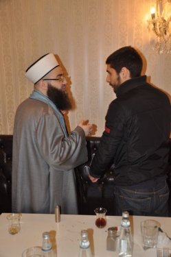 Lüks günah diyen Cübbeli'nin marka sever oğlu