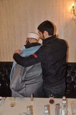 Lüks günah diyen Cübbeli'nin marka sever oğlu