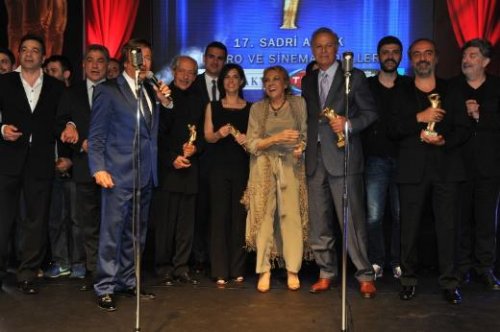 17. Sadri Alışık Sinema ve Tiyatro Ödülleri