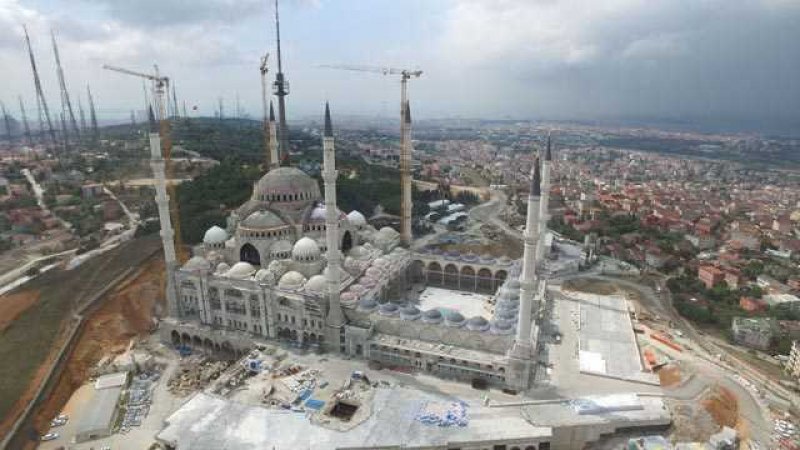 Çamlıca Camisi'nin kaba inşaatı bitti