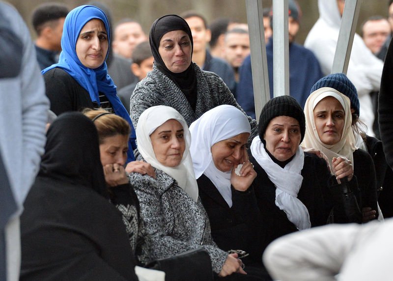 ABD'de öldürülen 3 Müslüman genç toprağa verildi