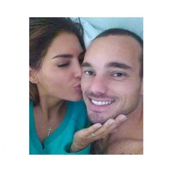 Yolanthe yengeden Kıvanç'a sıcak uğurlama