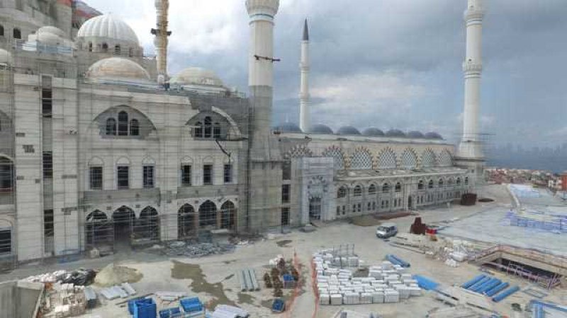 Çamlıca Camisi'nin kaba inşaatı bitti