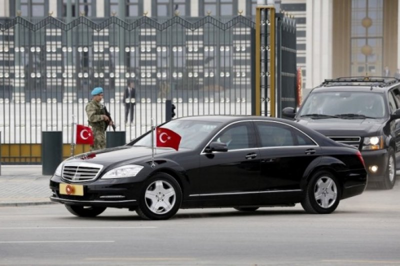 Erdoğan'dan Başbakanlık binasına ziyaret