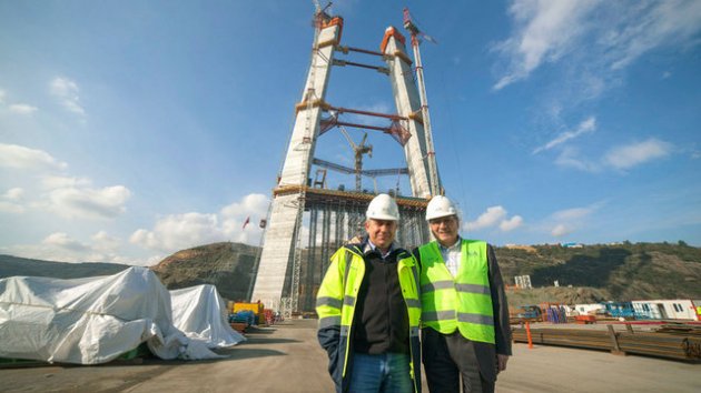 3. Köprü'de kuleler eşitlendi