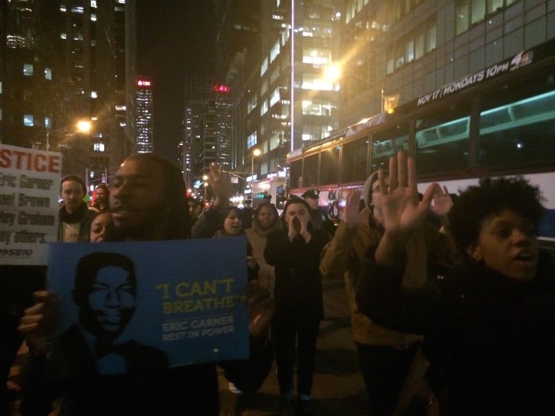 Polis şiddeti protestoları New York'a yayıldı