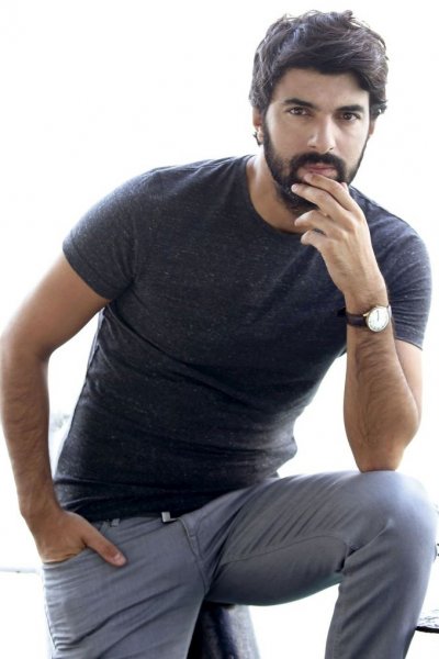 Oyuncu Engin Akyürek estetik yaptırdı iddiası 