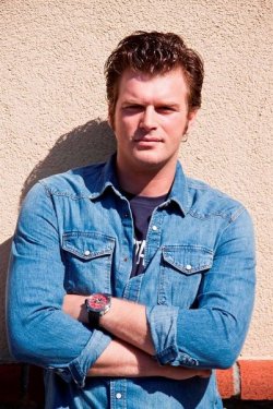 Azra Akın - Kıvanç Tatlıtuğ