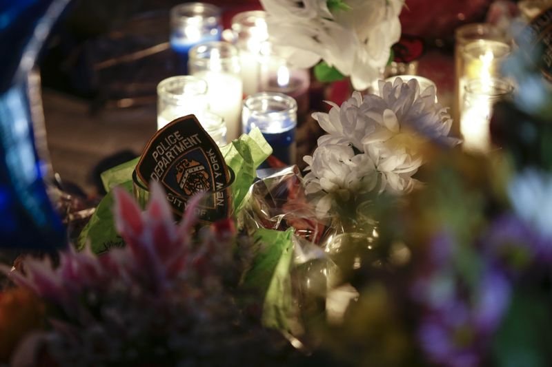 ABD'de öldürülen polis memurları için anma töreni