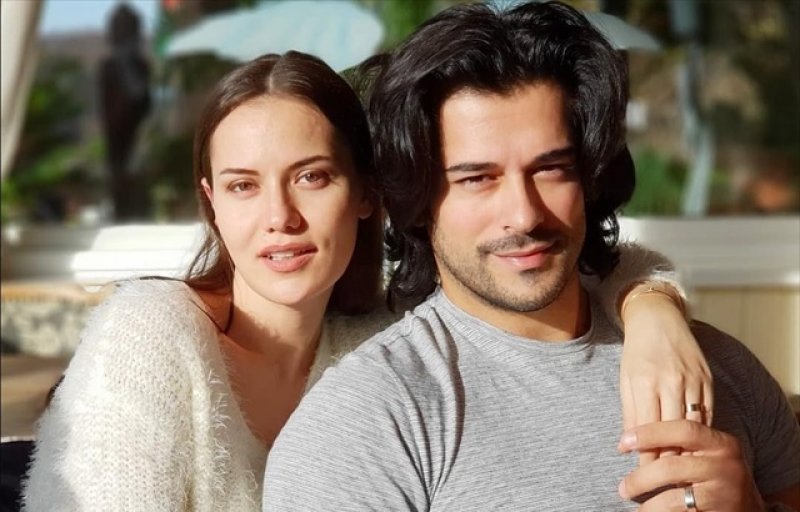 Fahriye Evcen 8 aylık hamile 