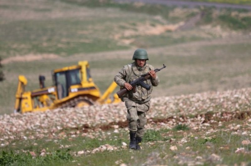 Süleyman Şah Türbesi'nin yapımı sürüyor