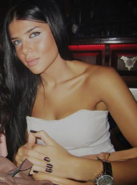 Selçuk Şahin nişanlandı