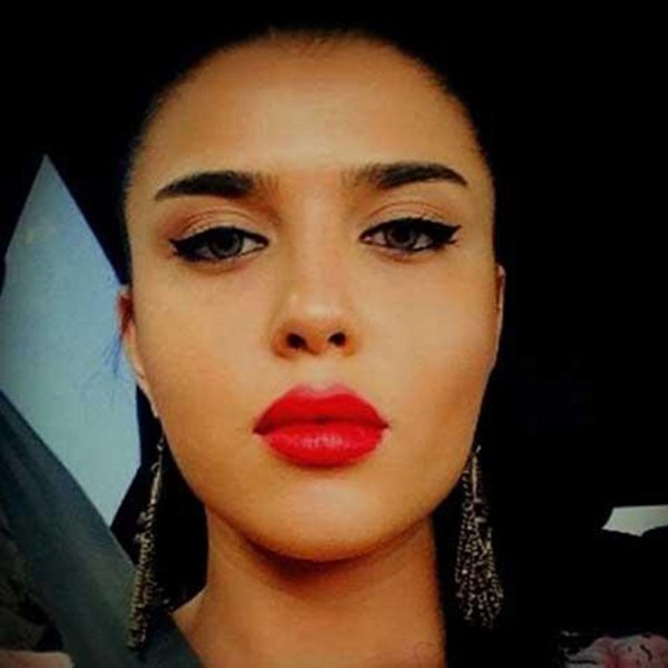 Selçuk Şahin nişanlandı