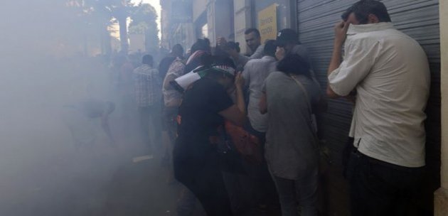 Fransa'da İsrail protestolarına polisten sert müdahale