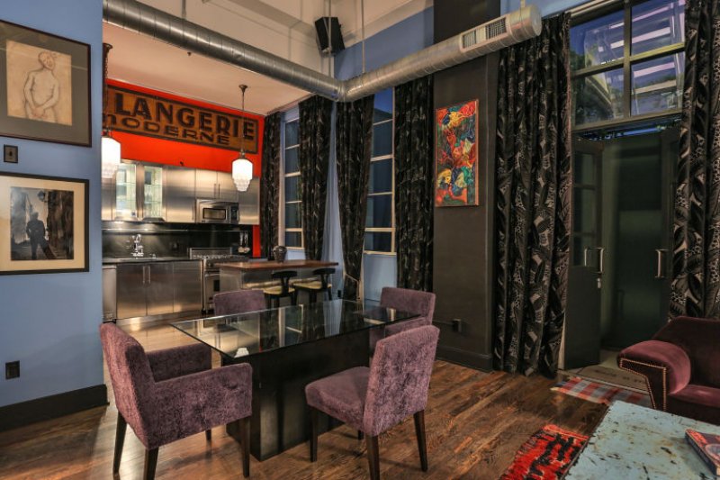 Johnny Depp Los Angeles’taki evini sattı