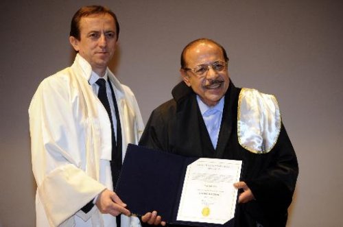 Büyük Usta Neşet Ertaş