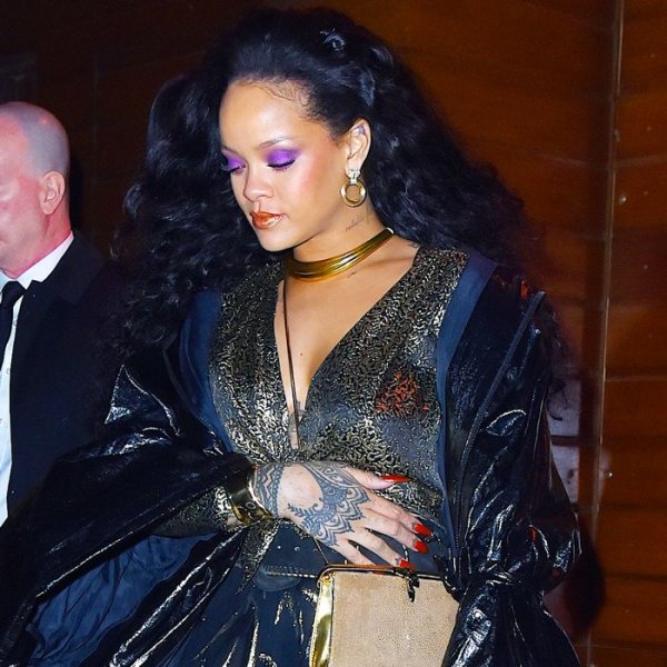 Şarkıcı Rihanna 31 yaşında