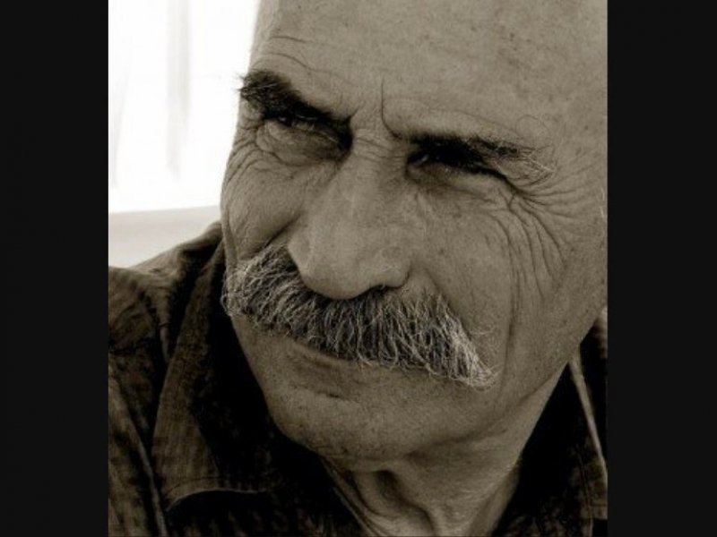 Tuncel Kurtiz'in mezarından şaşırtan görüntü