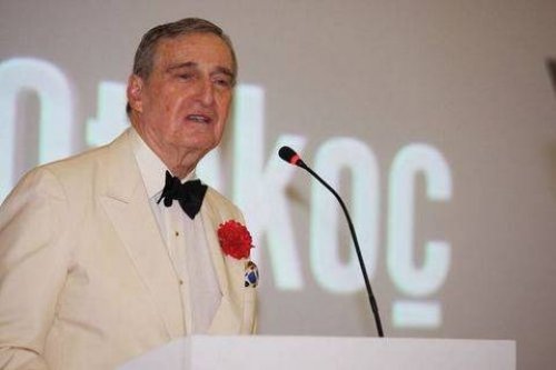  Hangi ünlü hangi takımı tutuyor