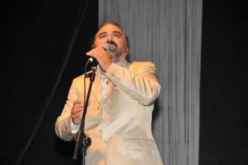  Hangi ünlü hangi takımı tutuyor