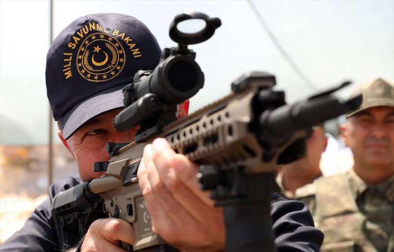 Hulusi Akar KKTC'de: Komşularımız aklını başına alsın