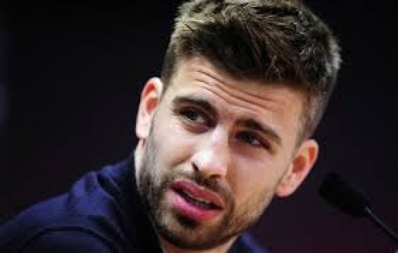 Shakira'nın oğlu Milan babası Gerard Pique'nin izinde