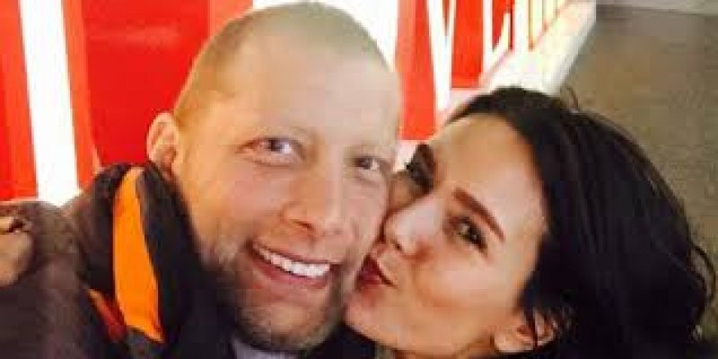 Kıvanç Tatlıtuğ gözyaşlarını tutamadı 