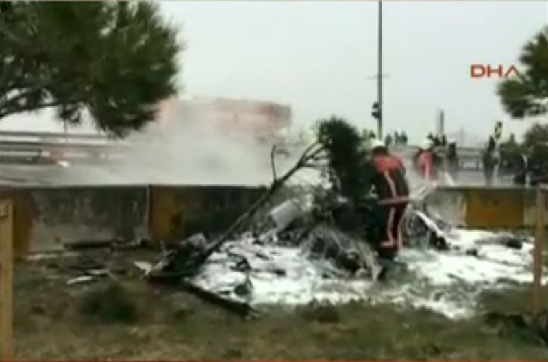 Büyükçekmece'deki helikopter kazasından görüntüler