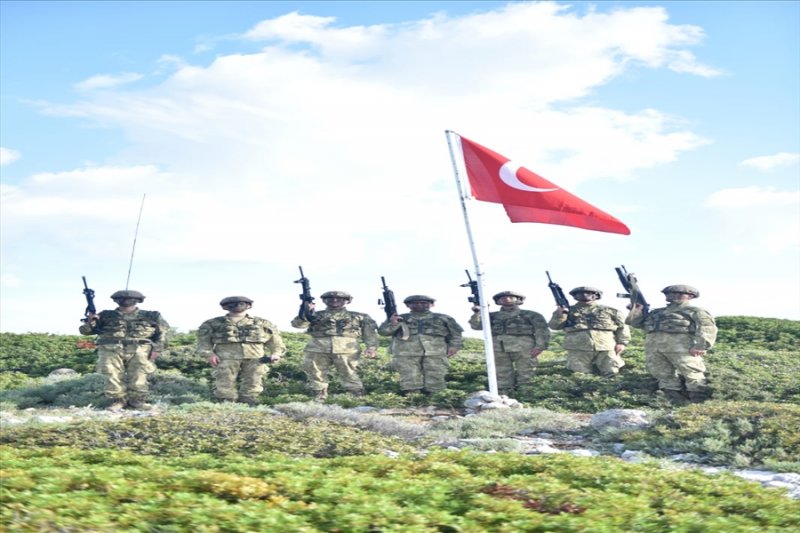 Deniz Kuvvetleri'nin harekata hazırlık eğitimleri yapıldı