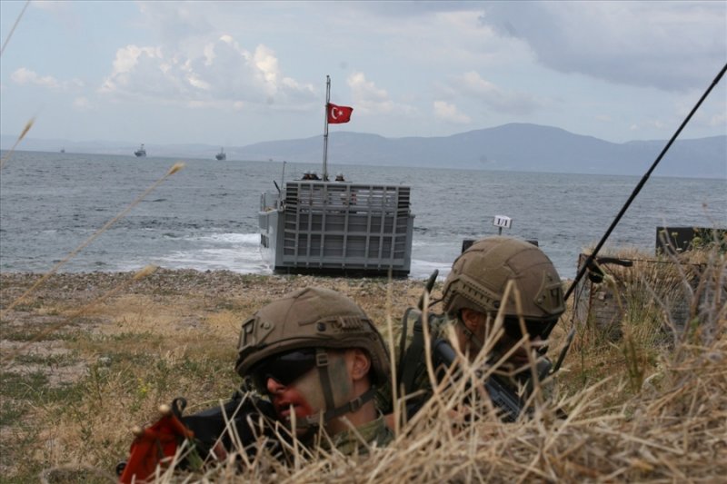 Deniz Kuvvetleri'nin harekata hazırlık eğitimleri yapıldı