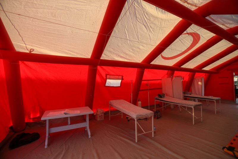 Lübnan'ın can damarı Beyrut Limanı enkaza döndü