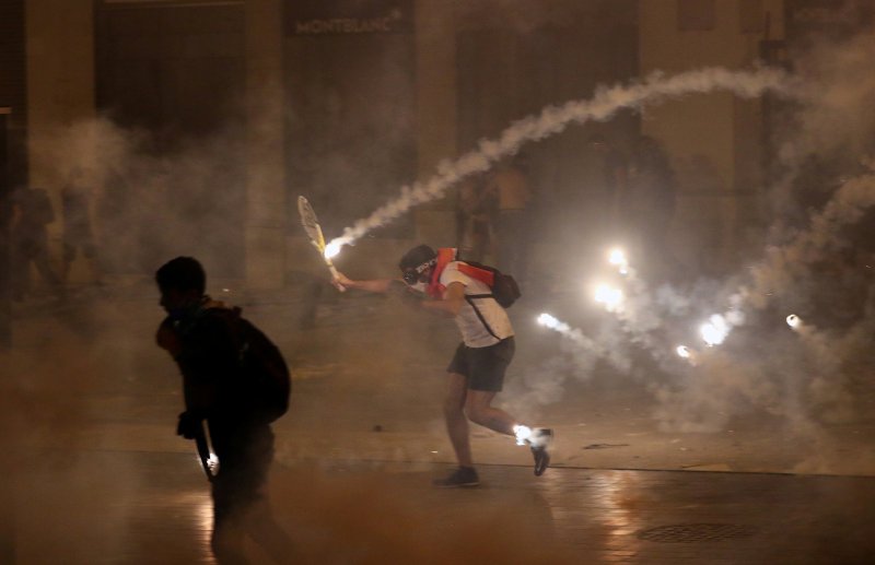 Lübnan'daki sokak eylemlerinden fotoğraflar