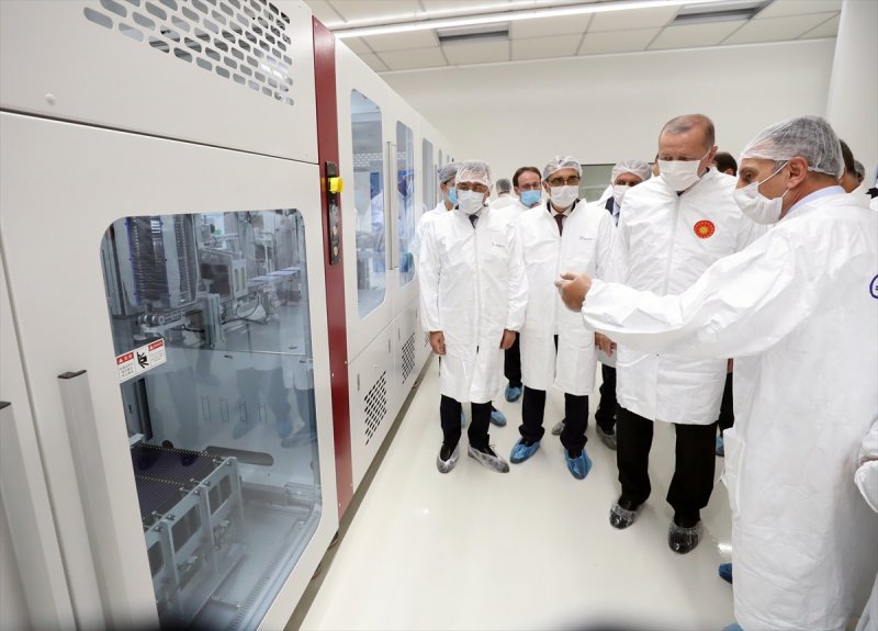 Türkiye'nin ilk Güneş Teknolojileri Fabrikası açıldı
