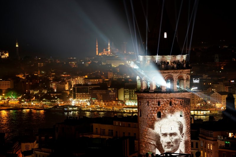 Galata Kulesi ziyarete açıldı